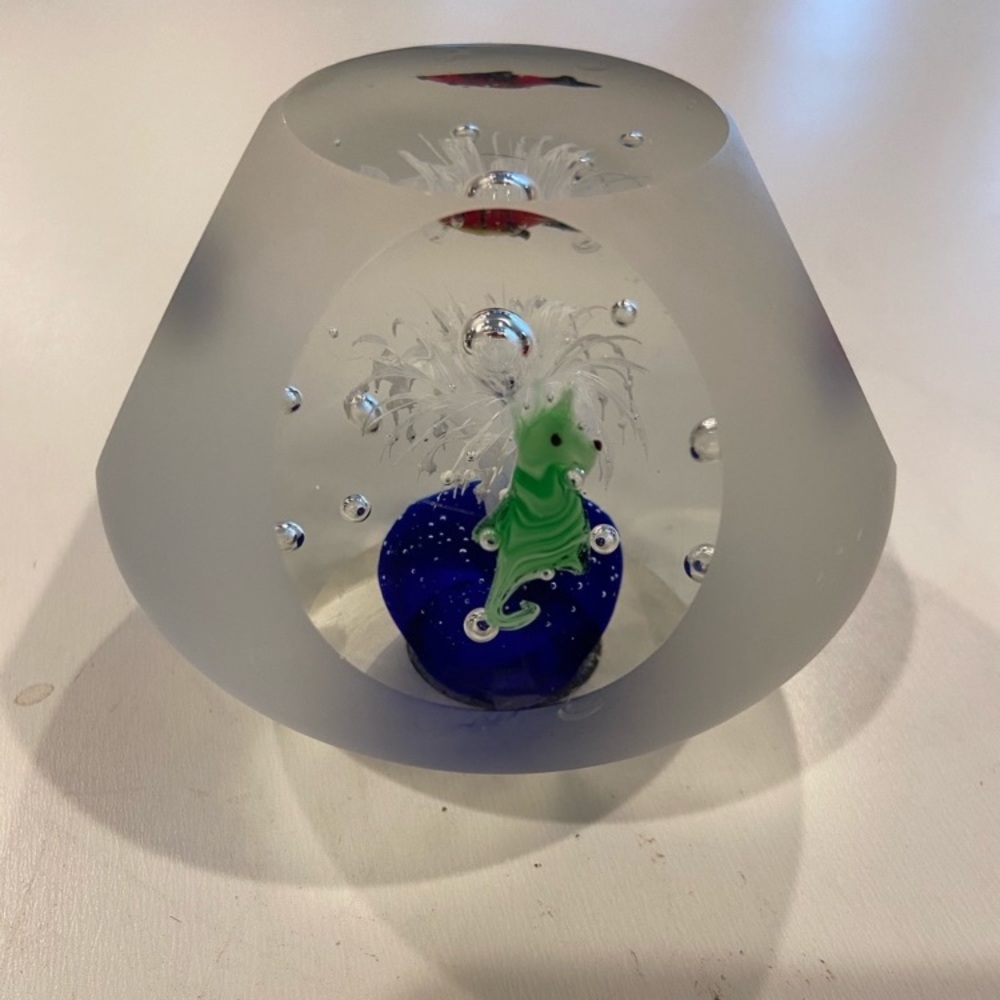 Dynasty Gallery Aquarium Art Glass Paperweight